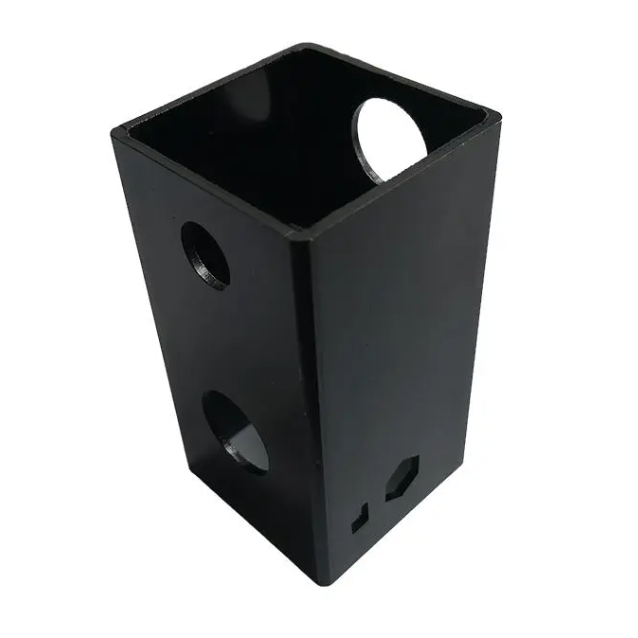 Wuerd-Square Post Anchor Якорь на площади Вуэрд